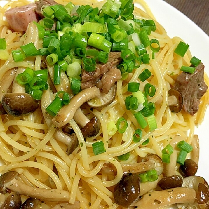 牛ステーキ肉でパスタ！